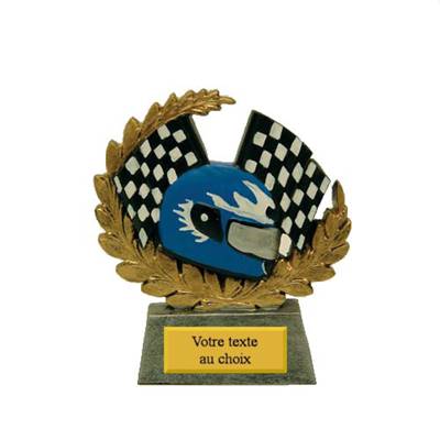 Trophée casque et drapeau résine 12cm
